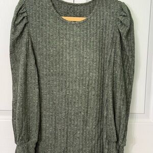 Women's Gray Crew Neck Sweater